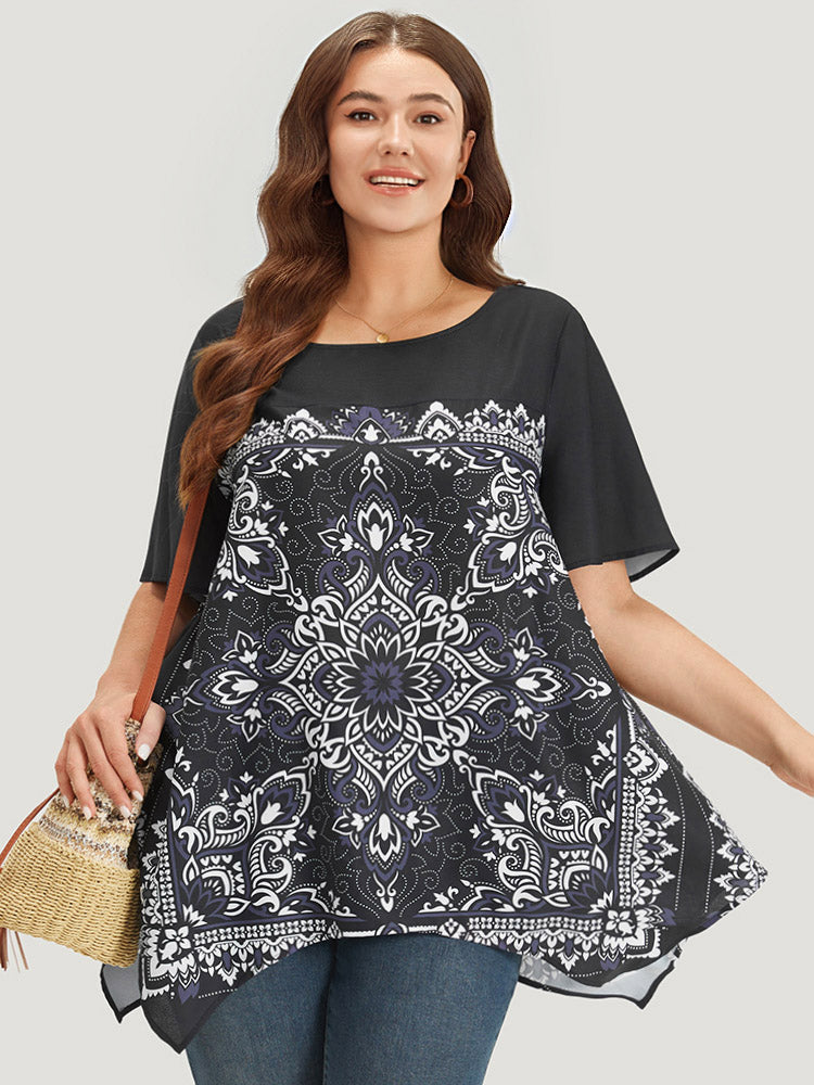 Boho Print Crew Neck Flutter Sleeve Hanky Hem Blouse