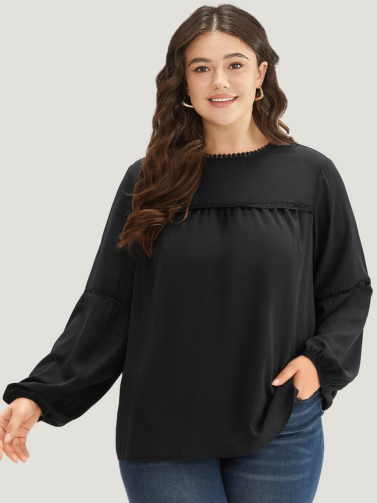 Anti-Wrinkle Pompom Trim Guipure Lace Keyhole Blouse