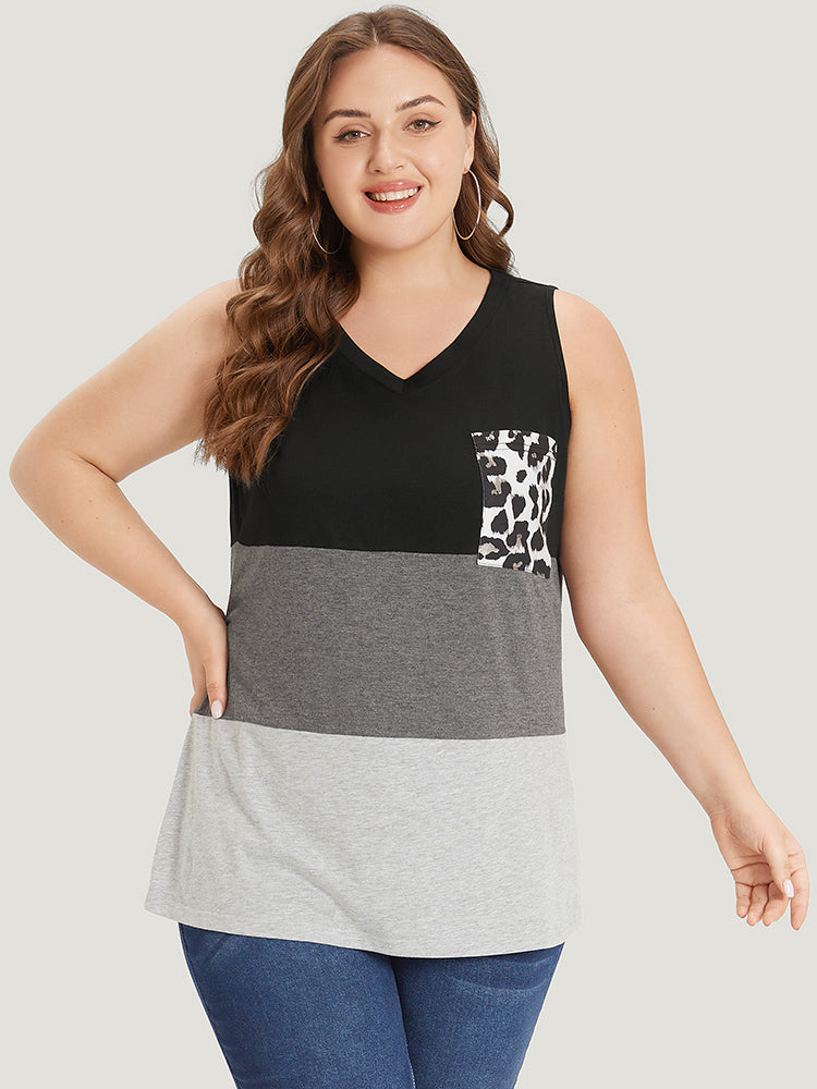 Leopard Contrast Patched Pocket Tank Top