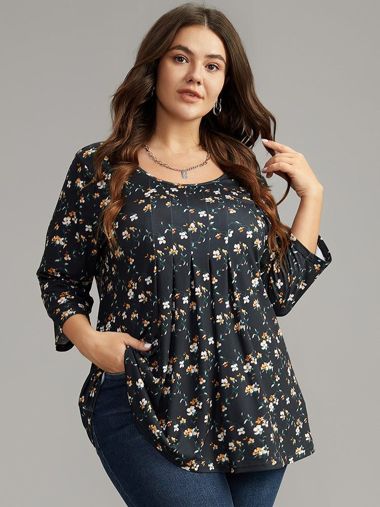 Ditsy Floral Crew Neck Plicated Detail T-shirt