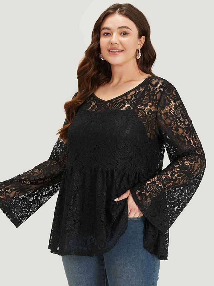 Plain Contrast Lace Mesh Gathered Bell Sleeve T-shirt