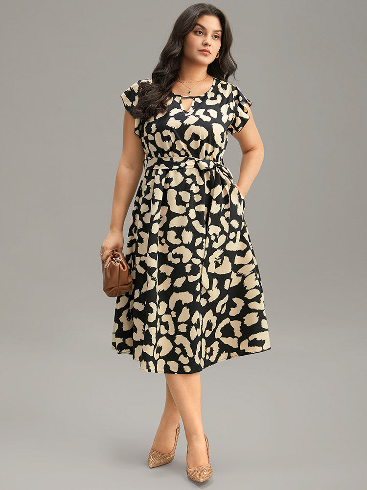 Graphic Print Keyhole Pocket Belted Flutter Trim Dress