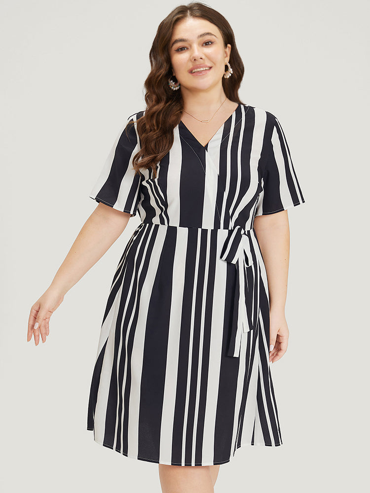 Striped Print Bowknot Pocket Surplice Neck Dress