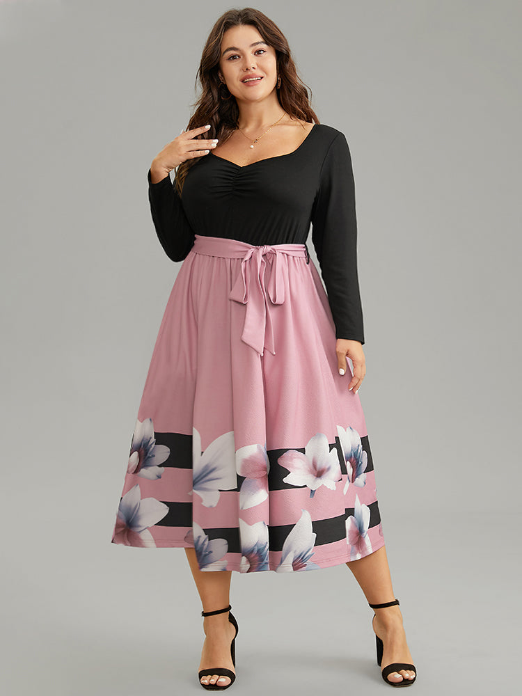 Floral Contrast Ruched Square Neck Belted Dress