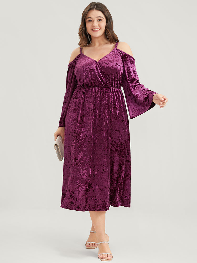 Solid Cold Shoulder Pocket Bell Sleeve Velvet Dress