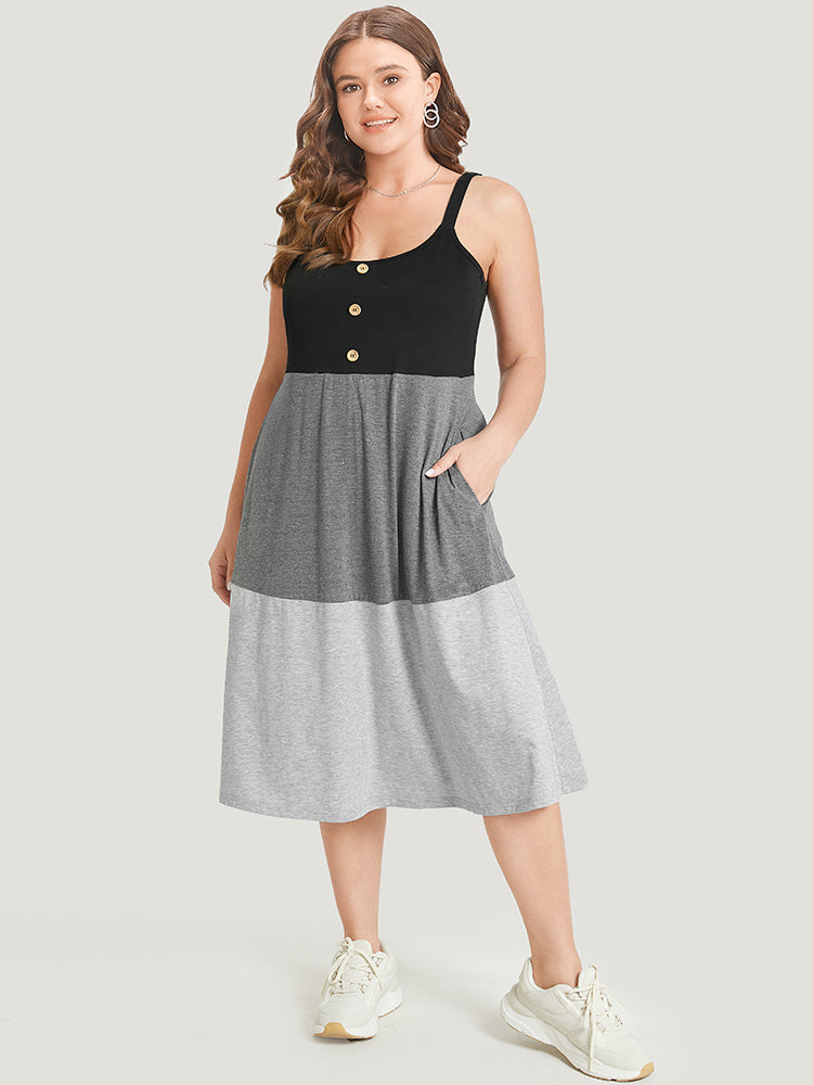 Colorblock Contrast Button Detail Pocket Tiered Hem Cami Dress