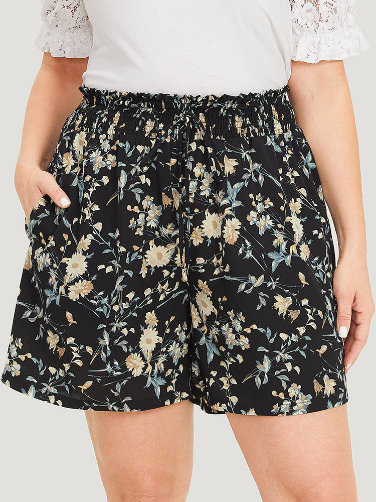 Floral Knot Shirred Pocket Paperbag Waist Shorts