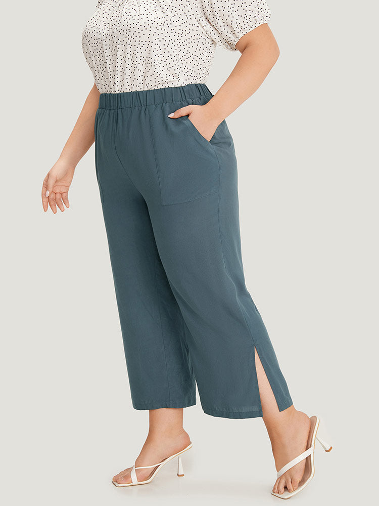 Supersoft Essentials Solid Patched Pocket Split Side Pants