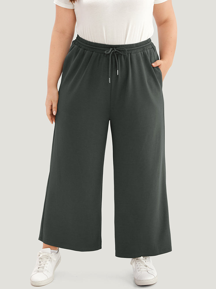 Supersoft Essentials Drawstring Straight leg Pants