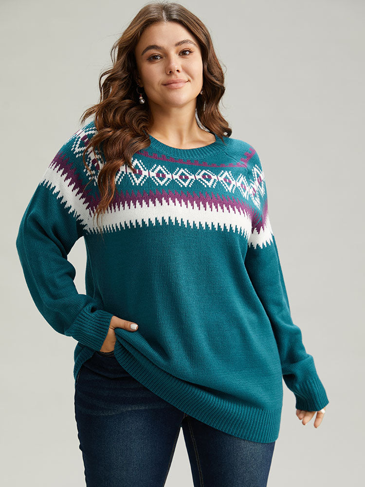 Geometric Contrast Raglan Sleeve Pullover