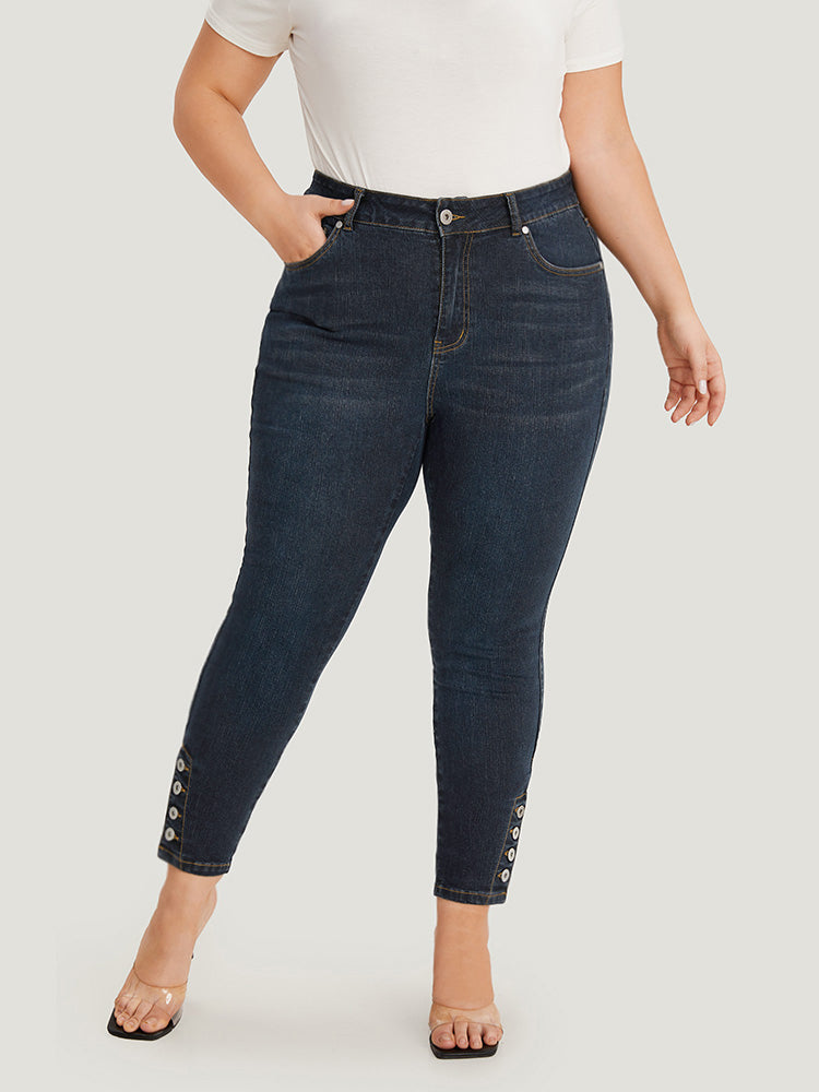 Plain Button Detail Pocket High Rise Jeans