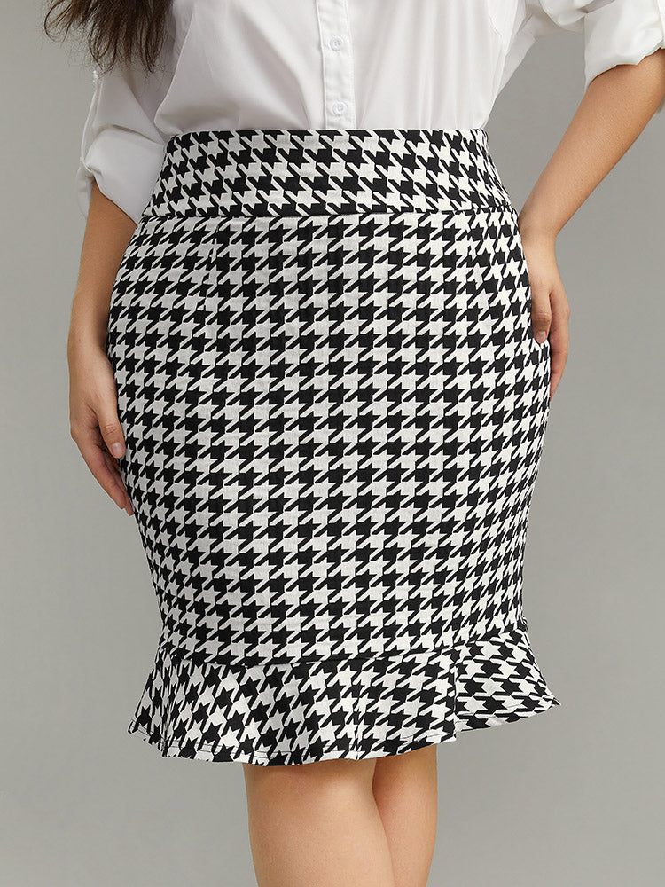 Houndstooth Ruffle Hem Bodycon Skirt