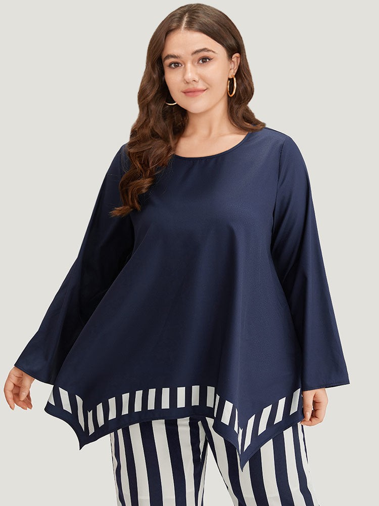 Geo Contrast Asymmetrical Hem Woven Top