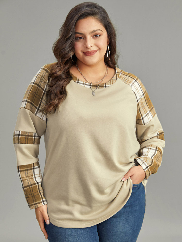 Plaid Patchwork Raglan Sleeve Sweatshirt