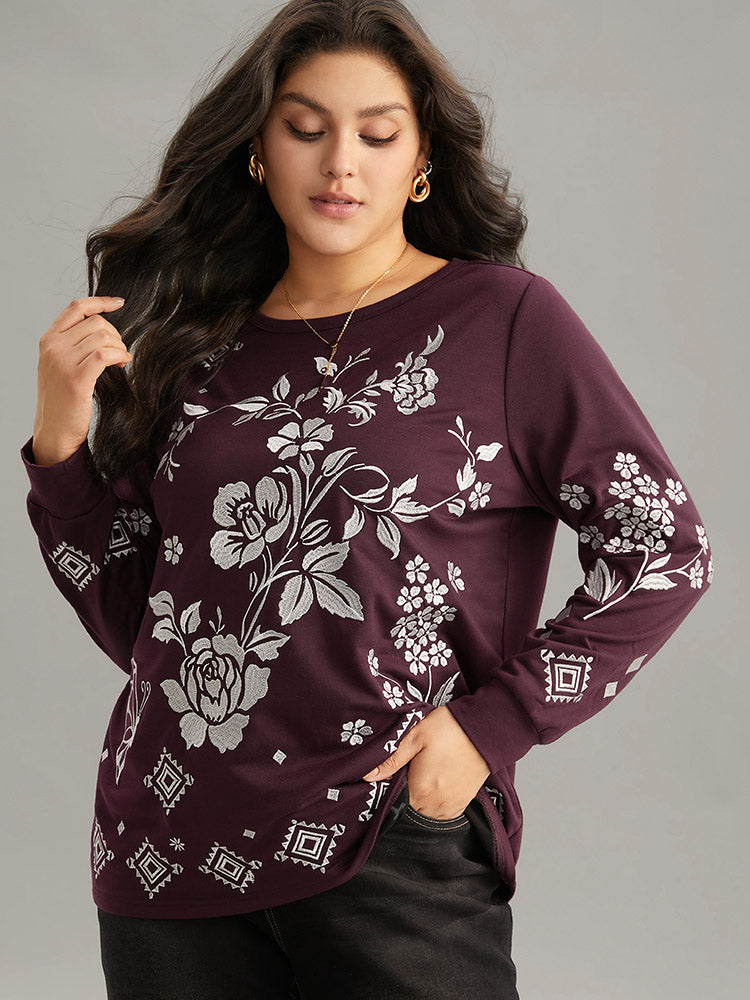 Boho & Floral Textured Embroidery Round Neck Sweatshirt