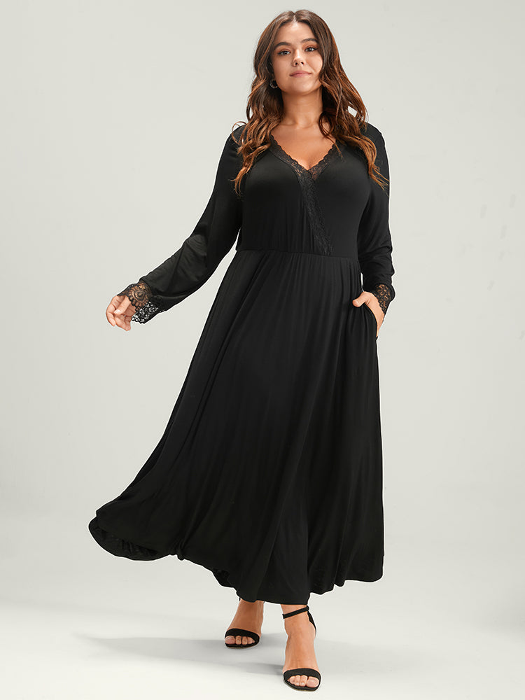 Solid Lace Patchwork Pocket Wrap Maxi Dress Without Belt