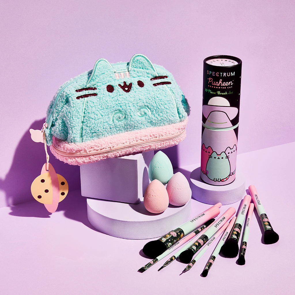 Pusheen "Give Me Space" Makeup Brush Bundle