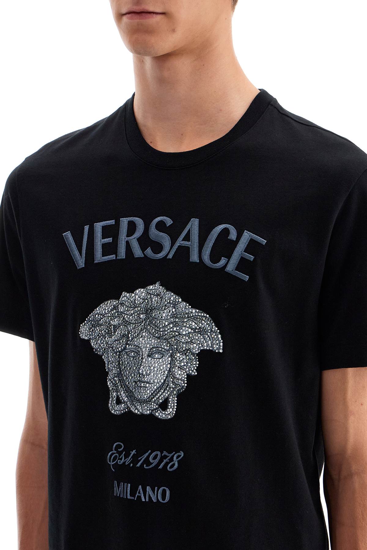 Versace-T Shirt Con Ricamo Medusa Milano E Cristalli-Uomo